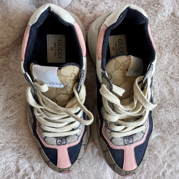 Gucci Women's Sneakers - Pink, Cream, and Blue - Picture 3 of 5